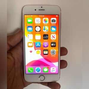 Apple iPhone 6s Carrier Verizon 64GB White and Gold Accents Conditions Working